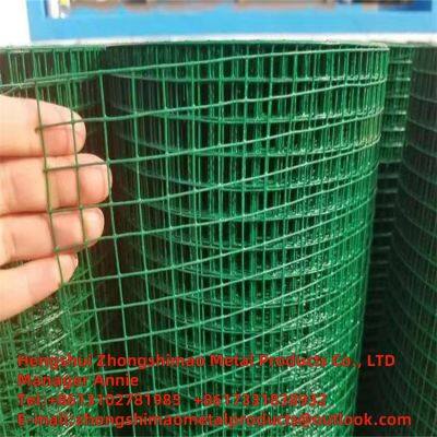 PVC-Welded wire mesh/flower and wood fences/ vinyl coat wire mesh/ plastic wire mesh