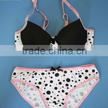 Young Lady sexy fancy new design push up bra and panty set / Women underwear set