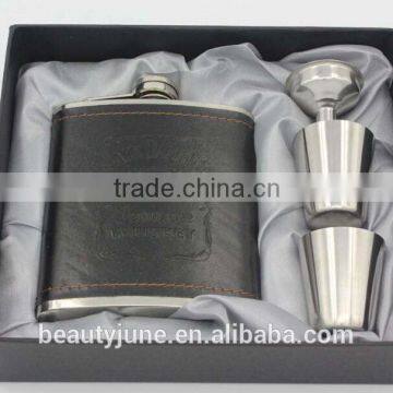 High quality 7oz black leather hip flask stainless steel Whiskey flask gifts set