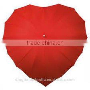 16K red fancy heart shape rain umbrella for pomotion