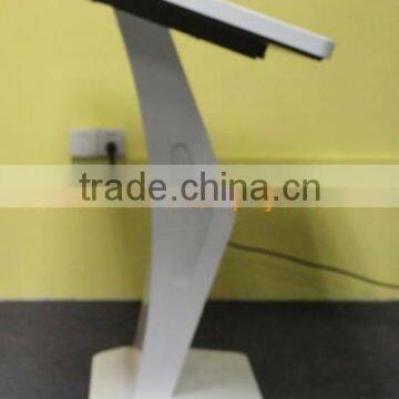 reading light with touch switch