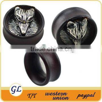 TP04222 wolf double flared saddle piercing organic wooden plug wholesale