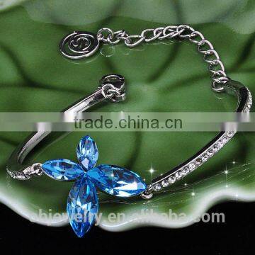 Crystal, Rhinestone Main Stone and Silver Jewelry Main Material Silver And Gold Bracelet