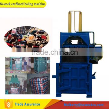 Neweek vertical hydraulic waste cardboard used clothing baling machine