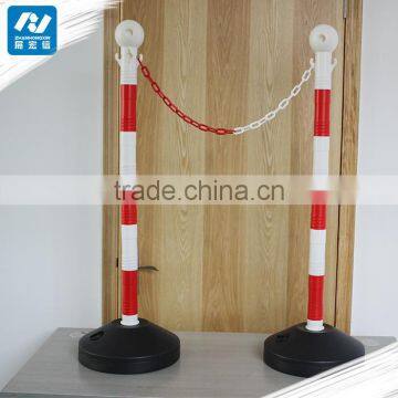 plastic chain barrier/red/white plastic stanchion