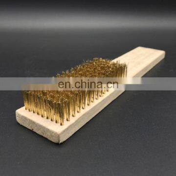 High quality long wire reliable stainless steel wooden handle brass wire brush