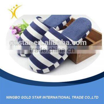 Cross-over style thickened indoor bedroom slippers