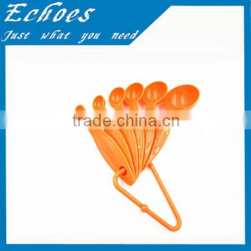 Plastic disposable measuring spoon