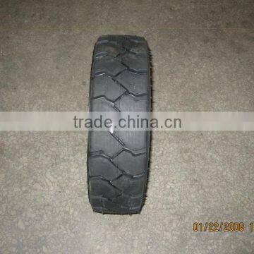 forklift tyre 700-12 Lug