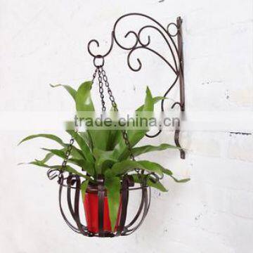 decorative wire hanging baskets