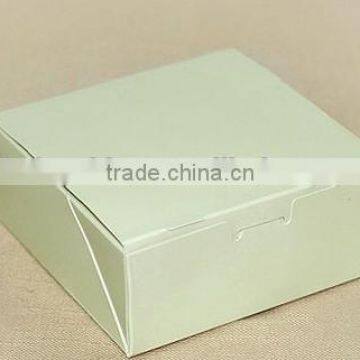 White Papercard Decorative Bowknot Printing Color Gift Box With Design Logo Made in China photo-5