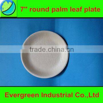 7'' round palm leaf plate