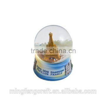 Polyresin Scenario Music Snowballs Crystal globe