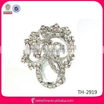 2014 Hot selling Large Diamond crystal Shape Rhinestone brooch for Wedding