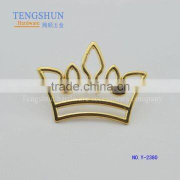 fasional metel crown label for purse new style metel accessories for bags wholesale