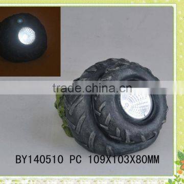 Polyresin Tyre Like Solar Garden Light