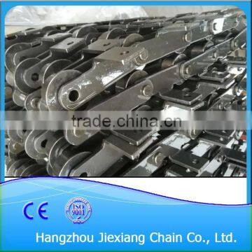 P125 conveyor chain with Attachment