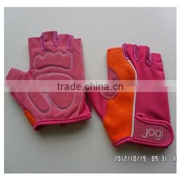 New Design Exercise Training Grappling Gloves for Women Red