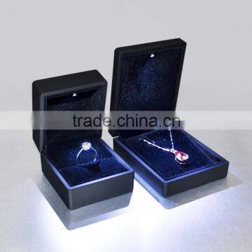 Cheap price LED light plastic jewelry box