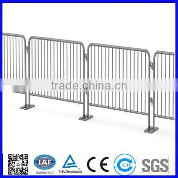 Removalbe road crowded control barricades for sale