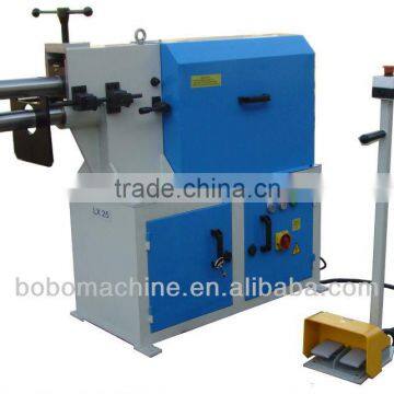 Machine for making ventilation pipe