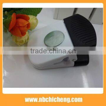 Popular Plastic Paper Magnetic Clip photo-5