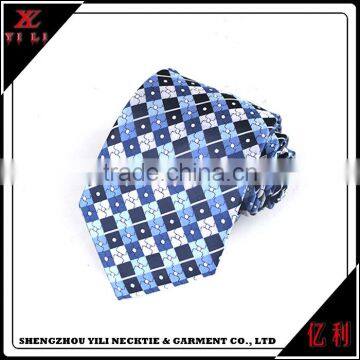 Professional new design low price 100% silk fabric for necktie