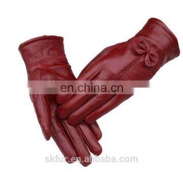 China Factory Wholesale Winter Warm Real Sheepskin Soft Leather Work Glove for Lady photo-5