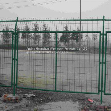 Highway Fence photo-4