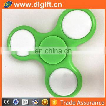 European Best Selling Adult Toy Plastic Funny Led Hand Solar Light Spinner photo-5