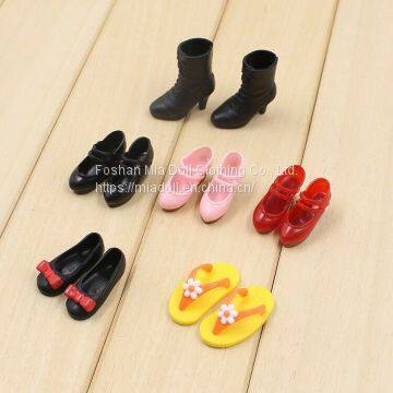 Wholesale DBS toys plastic doll shoes