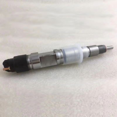 Bo-s-ch Common Rail Diesel Fuel Injector 0445120074/138 for DEU TZ Engine