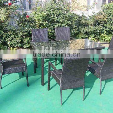 rattan table