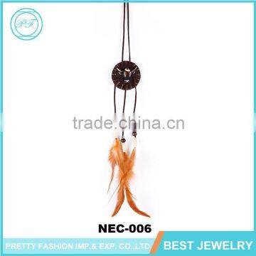 Handmade Wholesale Unique Oxhead Design Leather Wooden Beads Feather Indian Dream Catcher Necklace