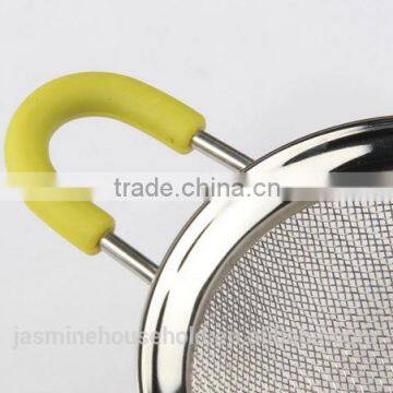 High Quality Stainless Steel Mesh Flour Sifter With Long Silicone Handle and Ear