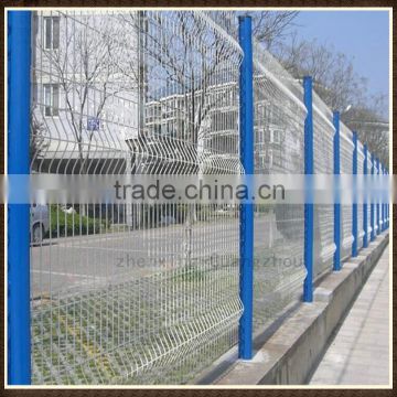 /Triangle bend wire mesh fence/Curved Fence Panels in Guangzhou