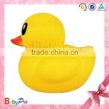 2014 Hot Sale Eco-friendly PVC Yellow Bulk Rubber Ducks Rubber Bath Toy Duck