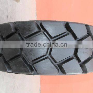 TAIHAO Brand China Tyre Top China Brand Bobcat Skid Steer Tyre Soft Muddy Road Sks-3 10-16.5 12-16.5 photo-3