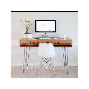 Hairpin writing desk