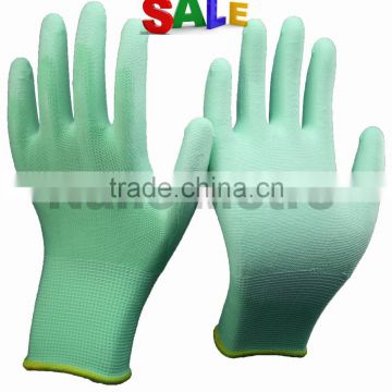 NMSAFETY anti-cold green nylon coated white pu hand job gloves