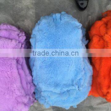 Wholesale Single Cream Color Ecru Beaver Rabbit Skin in Winter photo-3