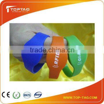 Custom Fabric or Silicon Rfid Wristband for Waterpark