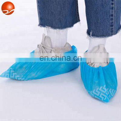 High Quality Cleanroom Non-woven Shoe Covers Disposable Anti Slip Overshoes Waterproof PP PE Shoe Covers photo-4