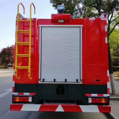 The Euro III Emission Standard Heavy Truck WoWo 11-ton Dual-purpose Dry Powder and Foam Fire Truck photo-4