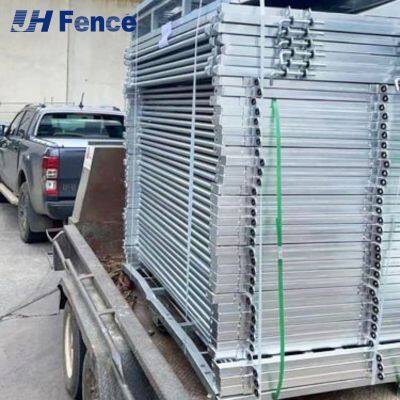 Smooth Solid Surface Sheep Panel: Eliminates Wool Snagging & Hoof Injuries for Safer, Healthier Animal Containment photo-5