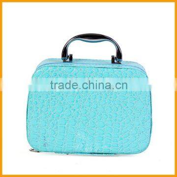 Portable Pu Fabric Hard Beauty Bag Display Cosmetic Case