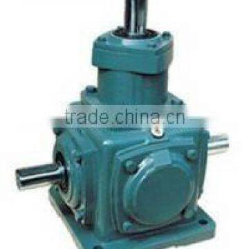 High-precision T series spiral bevel gearbox