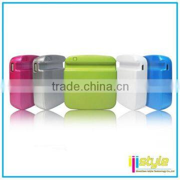 Universal charger power bank 6000mAh with stand slot