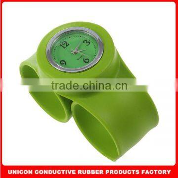 wholesale china silicone quartz watch for men and women