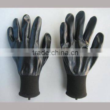 Fully nitrile coated black gardon gloves with elasticated cuff